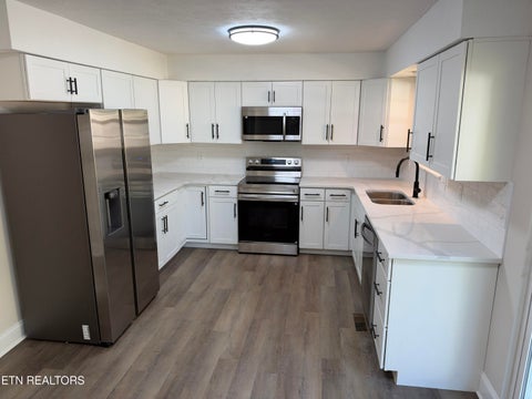 Tiny photo for 808 Valley St, Seymour, TN 37865 (MLS # 1359724)