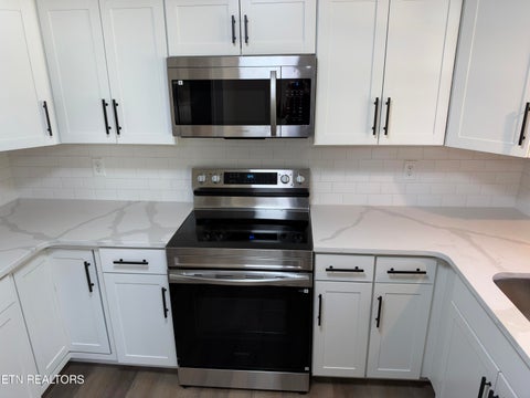 Tiny photo for 808 Valley St, Seymour, TN 37865 (MLS # 1359724)