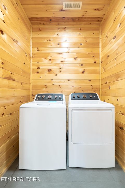 Tiny photo for 139 Water Tower Rd, Gatlinburg, TN 37738 (MLS # 1326510)