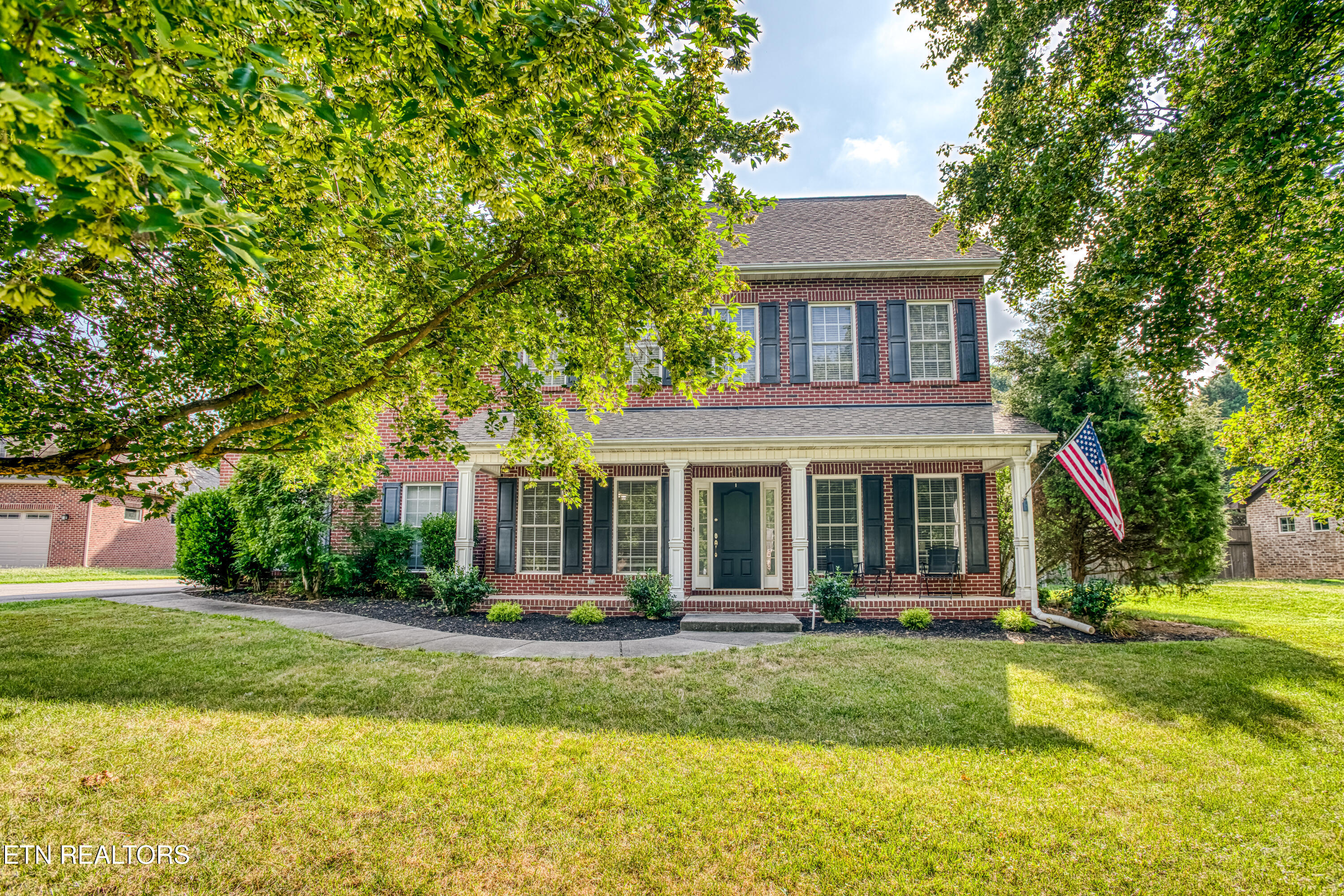 300 Yellowstone Lane