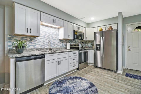 Tiny photo for 52 Wilshire Heights Drive, Crossville, TN 38558 (MLS # 1355724)