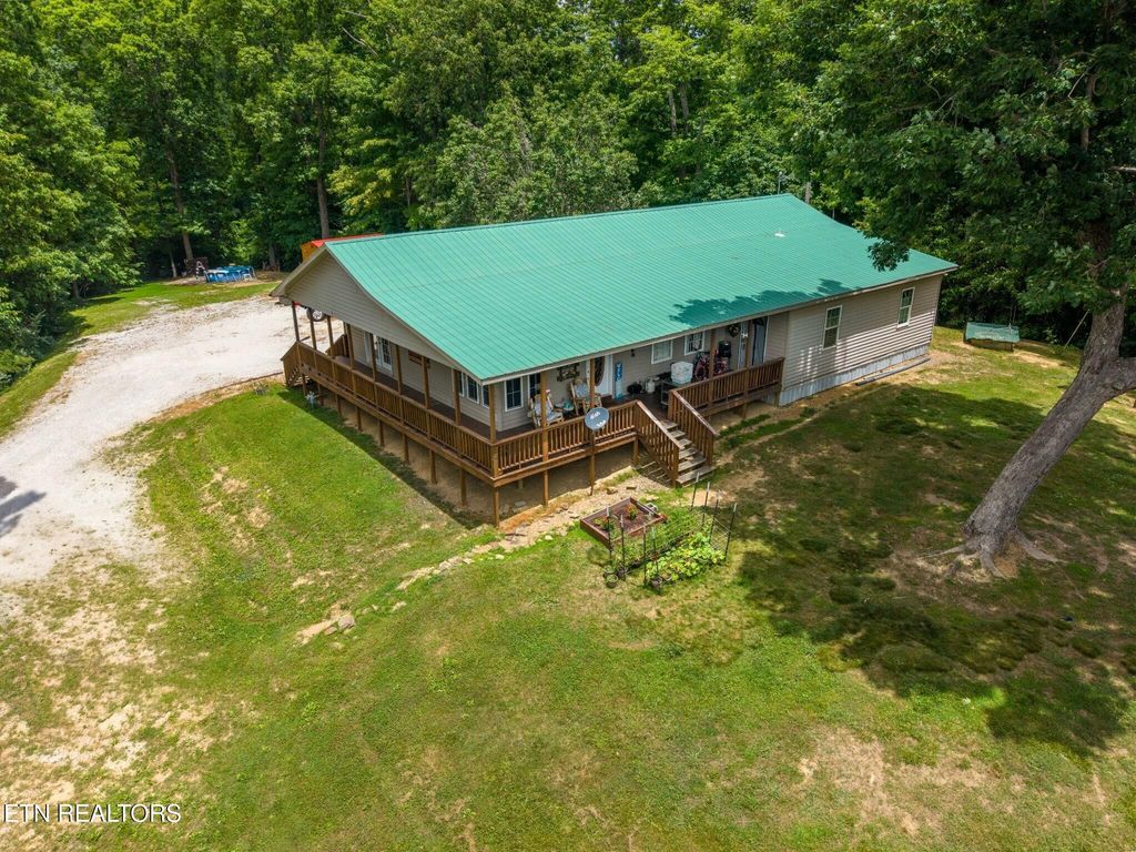 Photo of 1153 Ditney Tr, Pioneer, TN 37847 (MLS # 1345580)