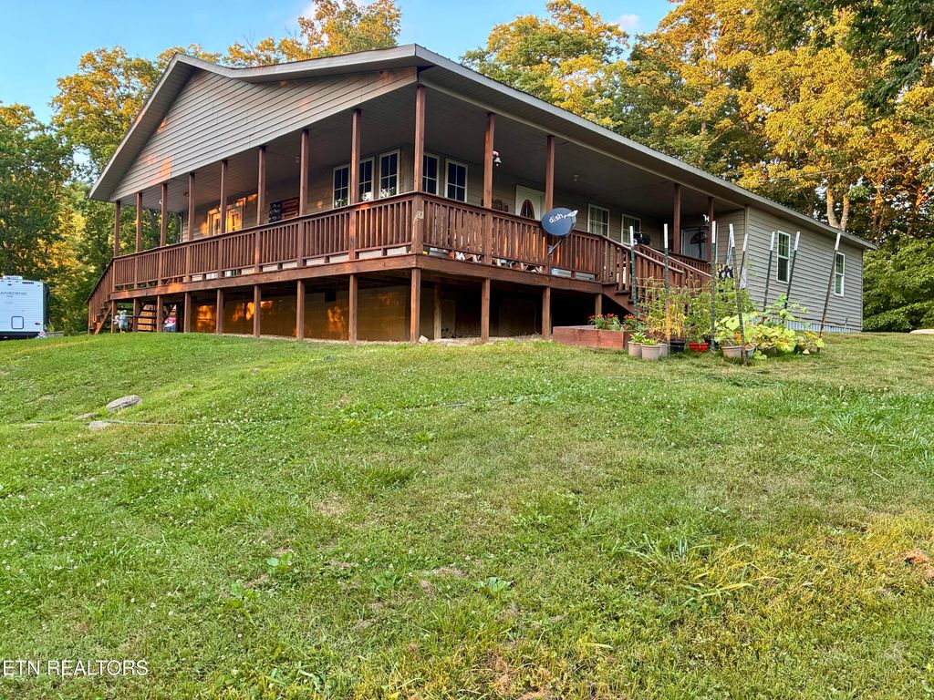 Photo of 1153 Ditney Tr, Pioneer, TN 37847 (MLS # 1345580)