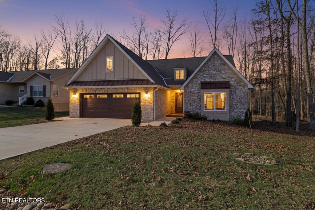 Photo of 116 Highgate Drive, Crossville, TN 38558 (MLS # 1324648)