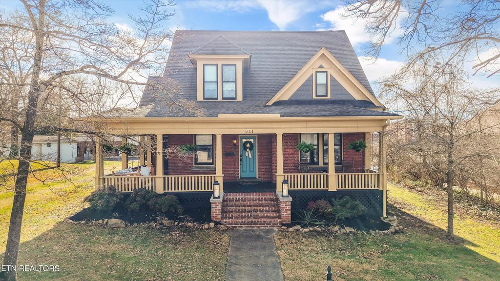 Photo of 811 W Deborah St, Jefferson City, TN 37760 (MLS # 1326502)