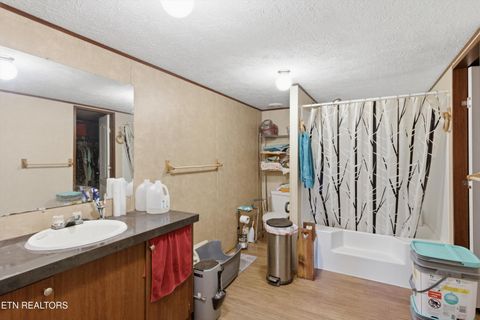 Tiny photo for 2124 Rainwater Rd, Dandridge, TN 37725 (MLS # 1335699)