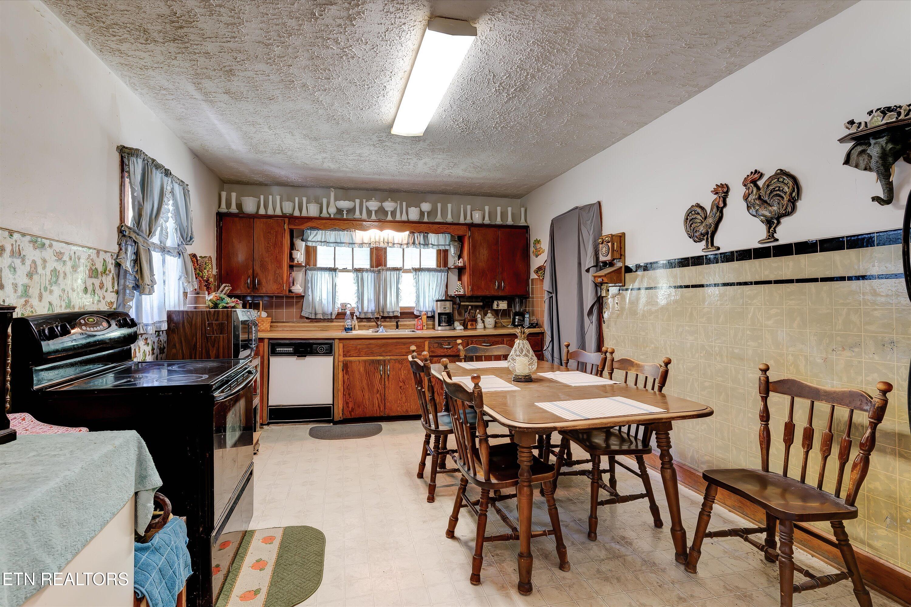 926 Sauls Rd