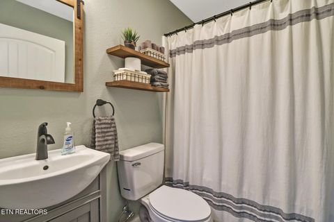 Tiny photo for 830 Keating Loop, Crossville, TN 38555 (MLS # 1334481)