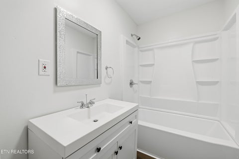Tiny photo for 4205 Tomlinson St, Knoxville, TN 37920 (MLS # 1360142)