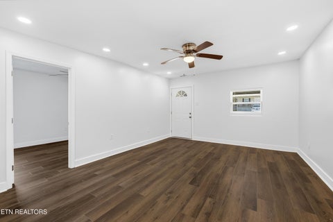 Tiny photo for 4205 Tomlinson St, Knoxville, TN 37920 (MLS # 1360142)