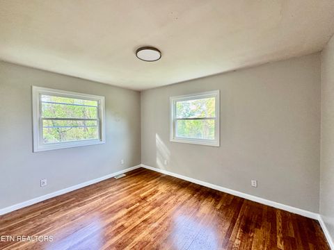 Tiny photo for 3908 Underhill Lane, Knoxville, TN 37921 (MLS # 1338212)
