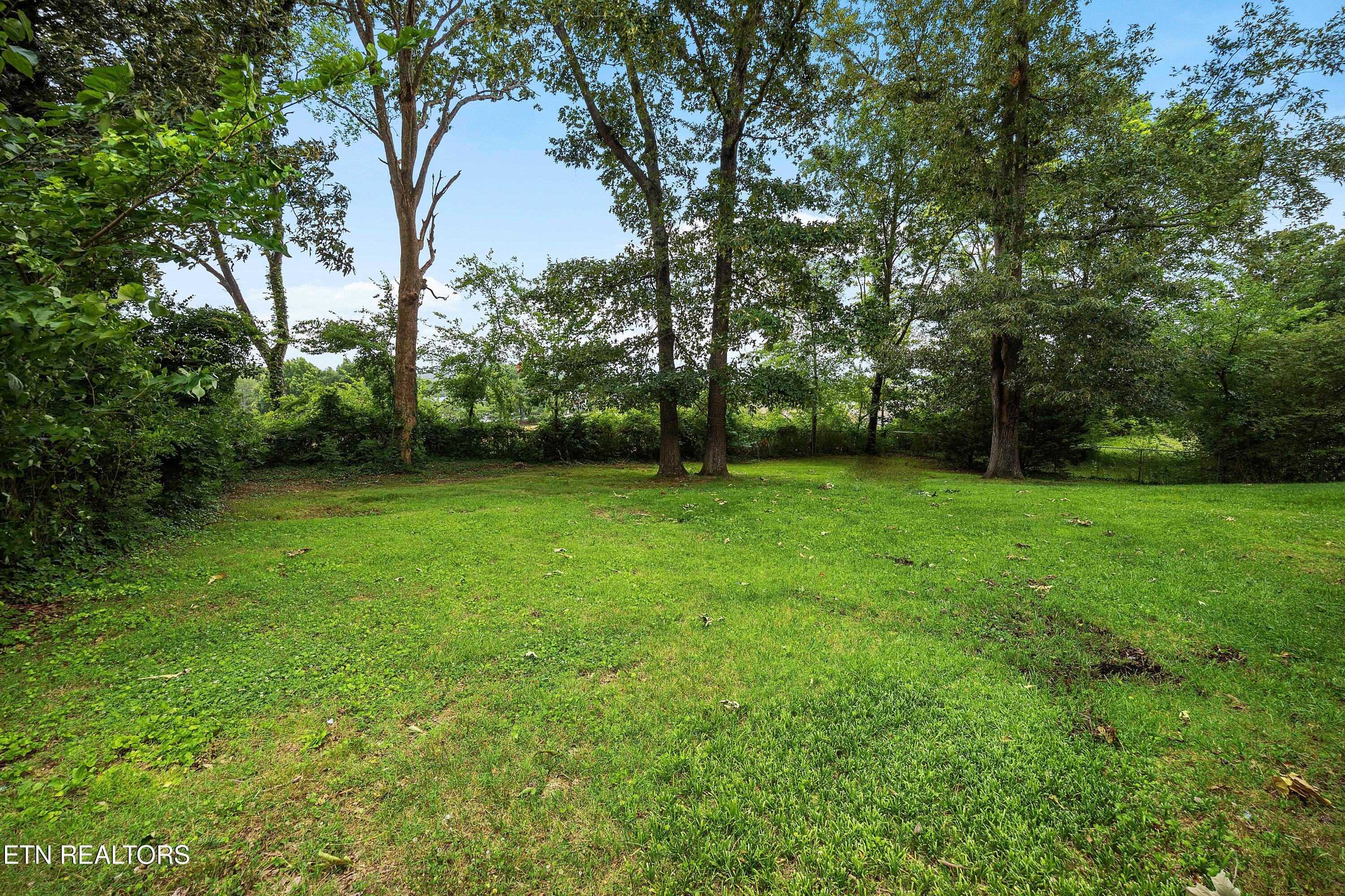 1140 Lovell View Drive