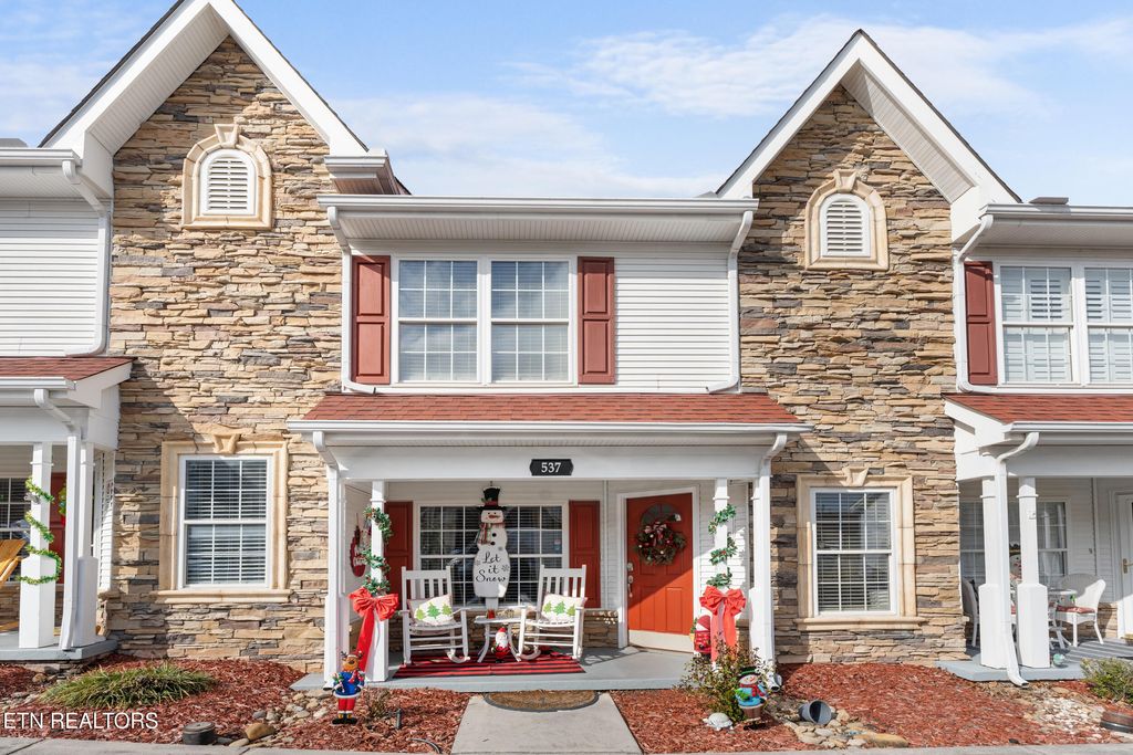 Photo of 537 Orch Vly Way, Pigeon Forge, TN 37862 (MLS # 1322259)