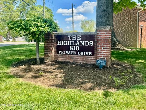 Tiny photo for 810 Highland Drive #404, Knoxville, TN 37912 (MLS # 1338222)