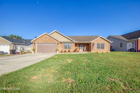 Tiny photo for 743 Hillside Lane, Lenoir City, TN 37771 (MLS # 1358348)