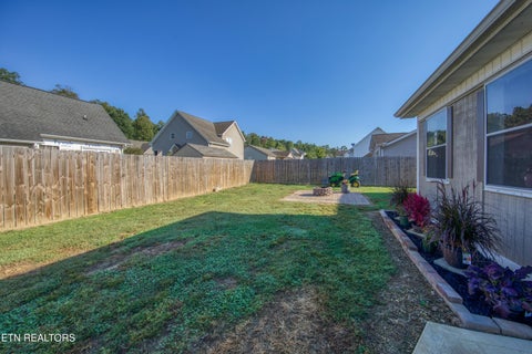 Tiny photo for 743 Hillside Lane, Lenoir City, TN 37771 (MLS # 1358348)