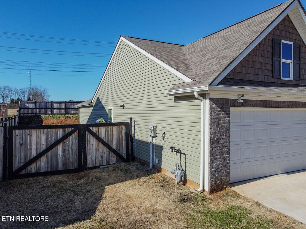 Photo of 114 Dupitt Circle, Athens, TN 37303 (MLS # 1329565)