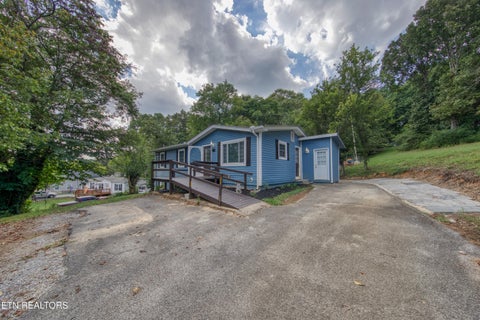 Tiny photo for 339 Church Drive, Lenoir City, TN 37771 (MLS # 1355934)