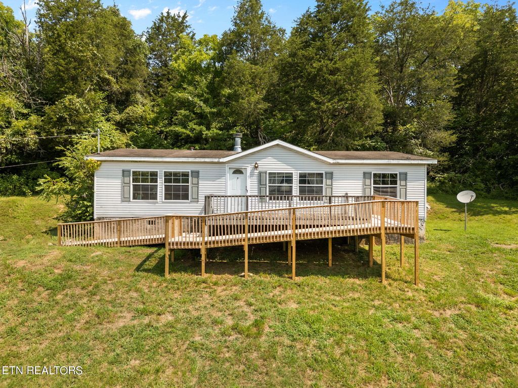 Photo of 160 Circle Drive, Maynardville, TN 37807 (MLS # 1272945)