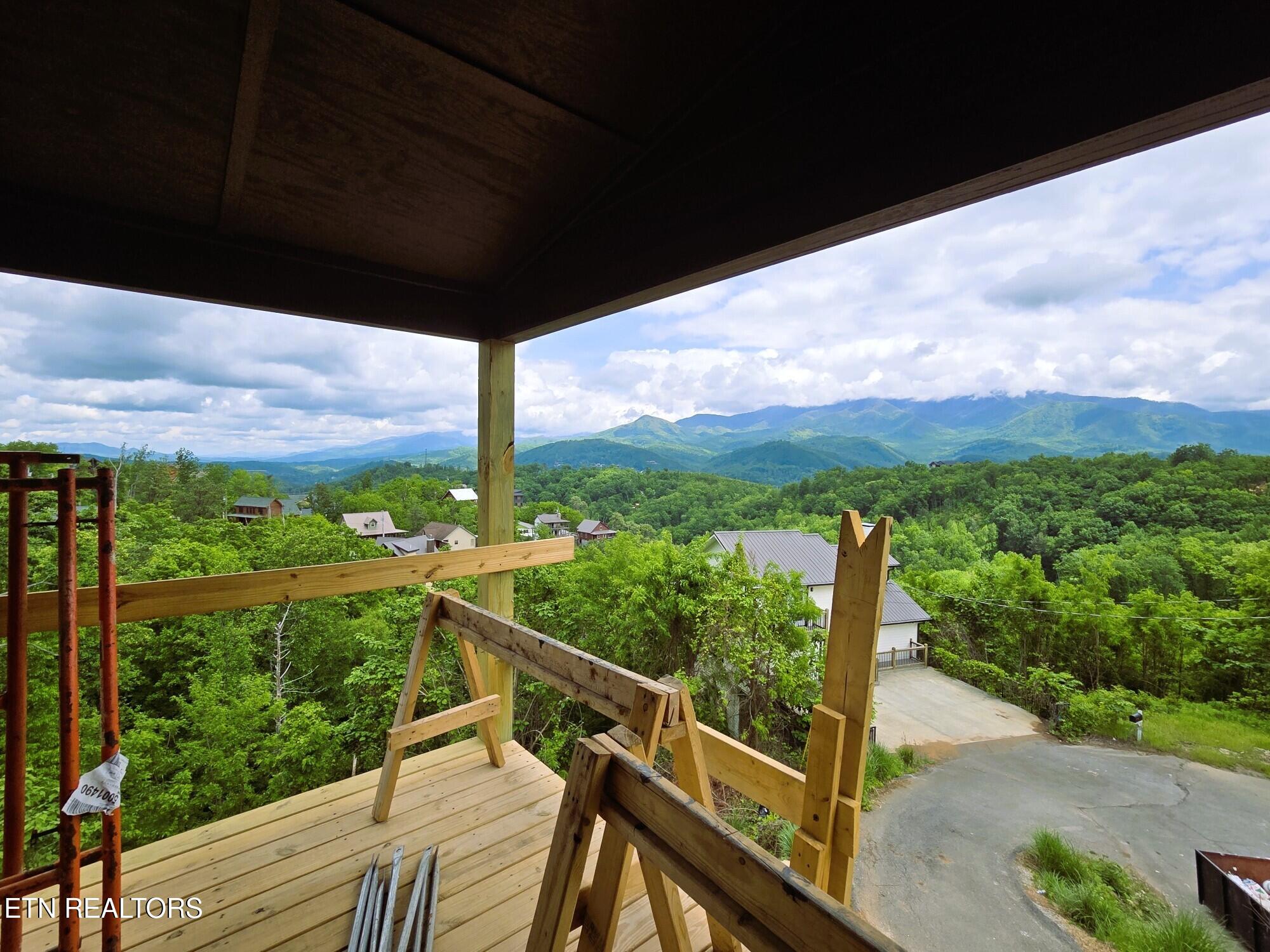 1131 Longview Court