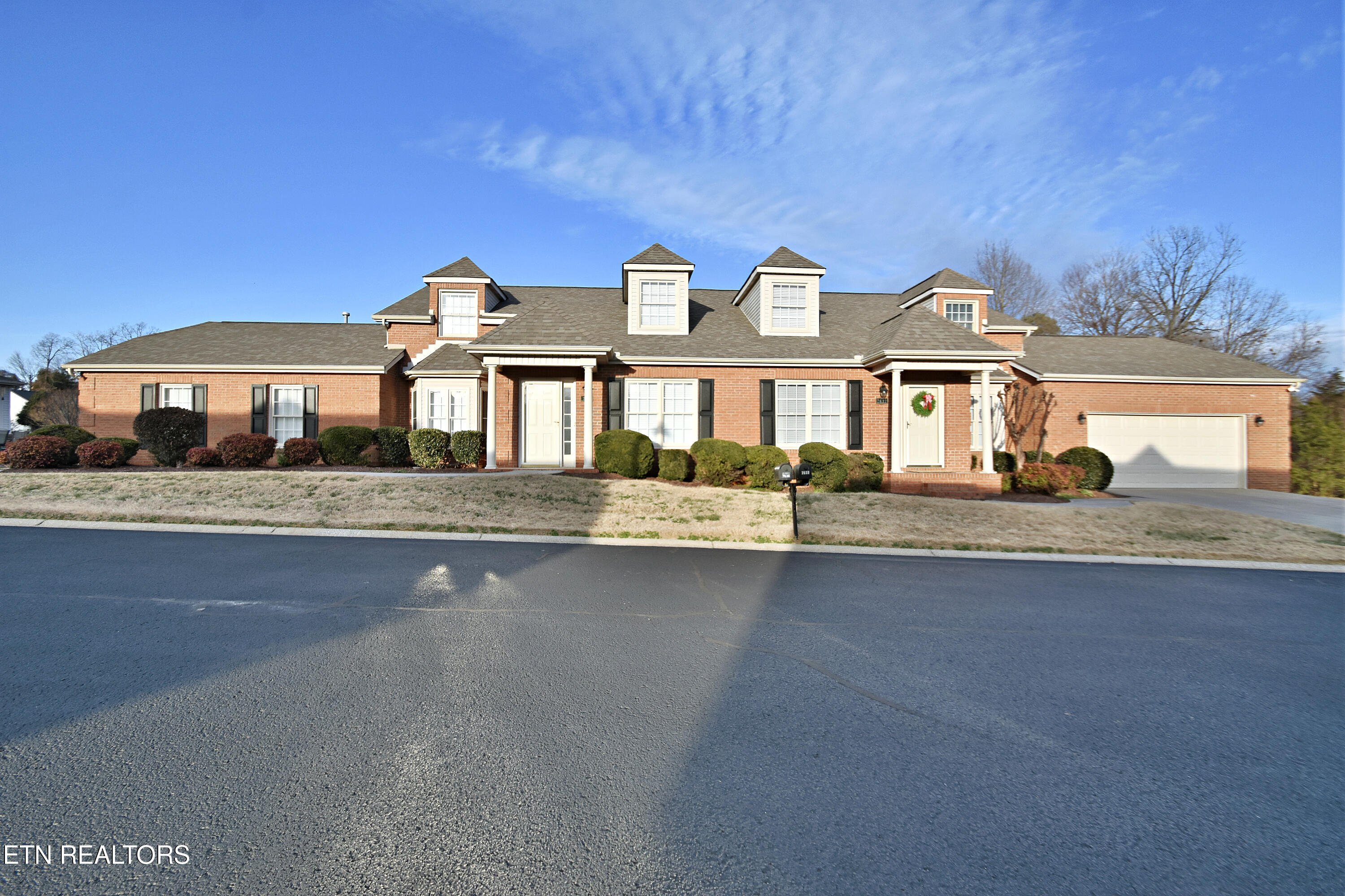 7635 Saint Baron Way