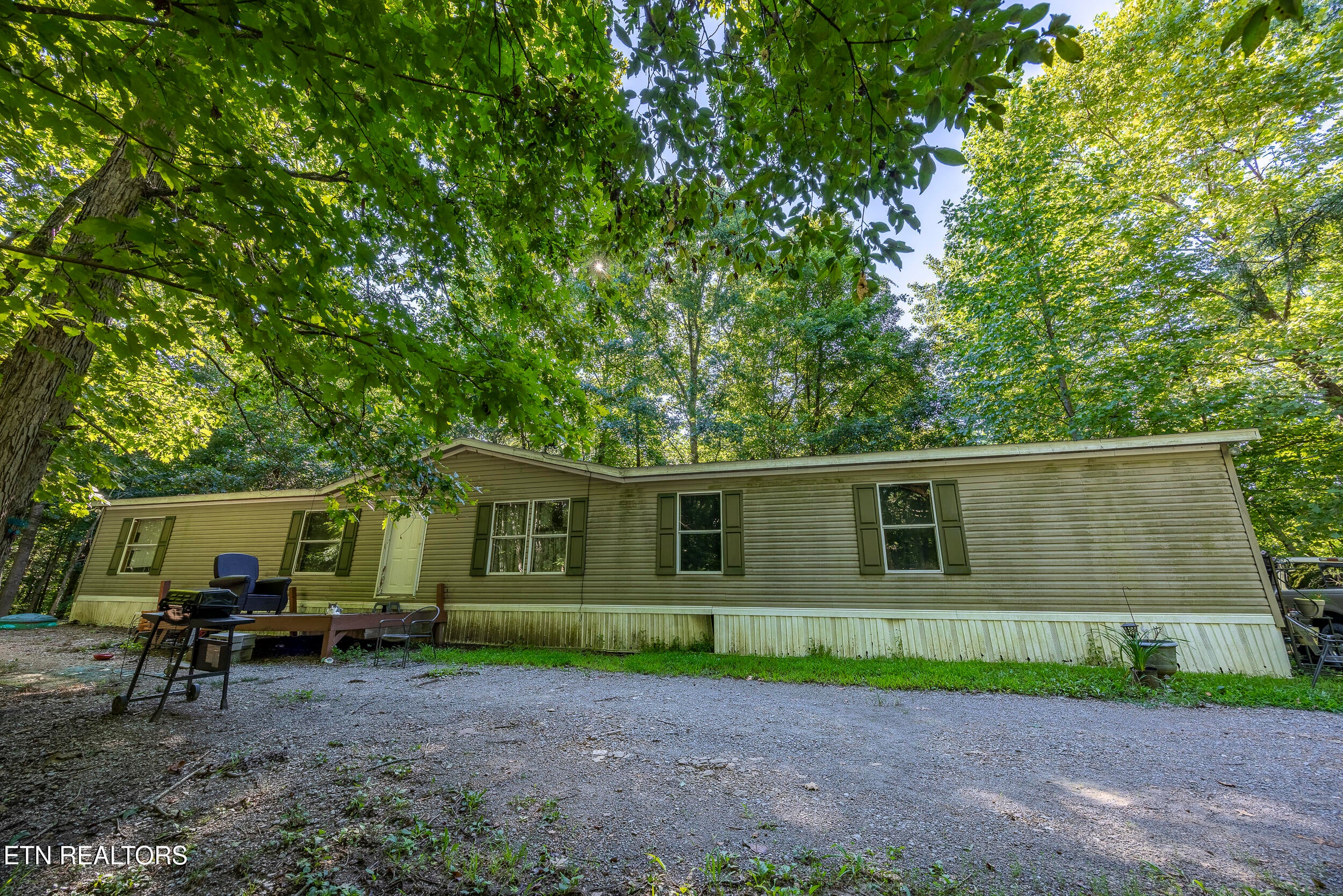 240 Lone Mountain Rd