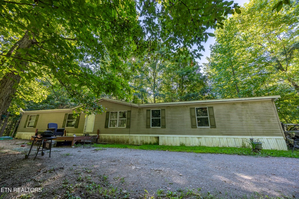 Photo of 240 Lone Mountain Rd, Andersonville, TN 37705 (MLS # 1353043)