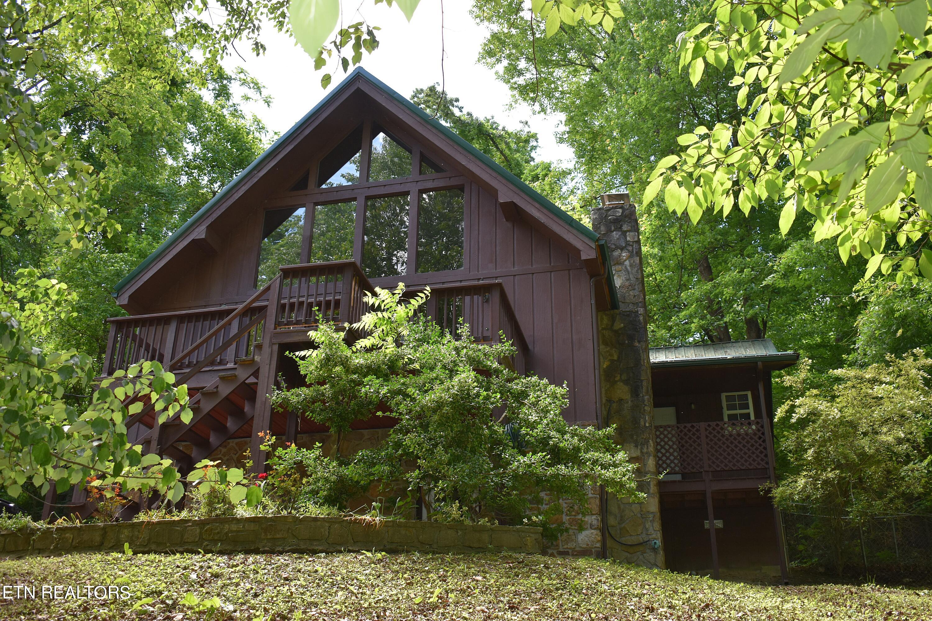 View Middlesboro, KY 40965 house