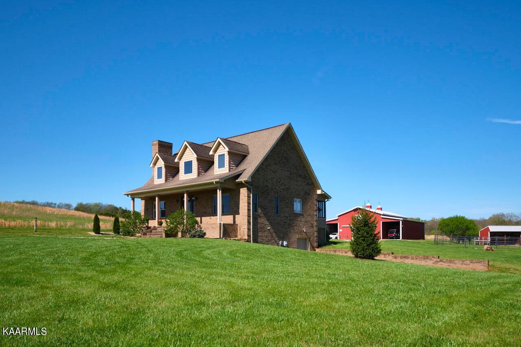 Photo of 936 Cliff Top Rd, Blaine, TN 37709 (MLS # 1224220)