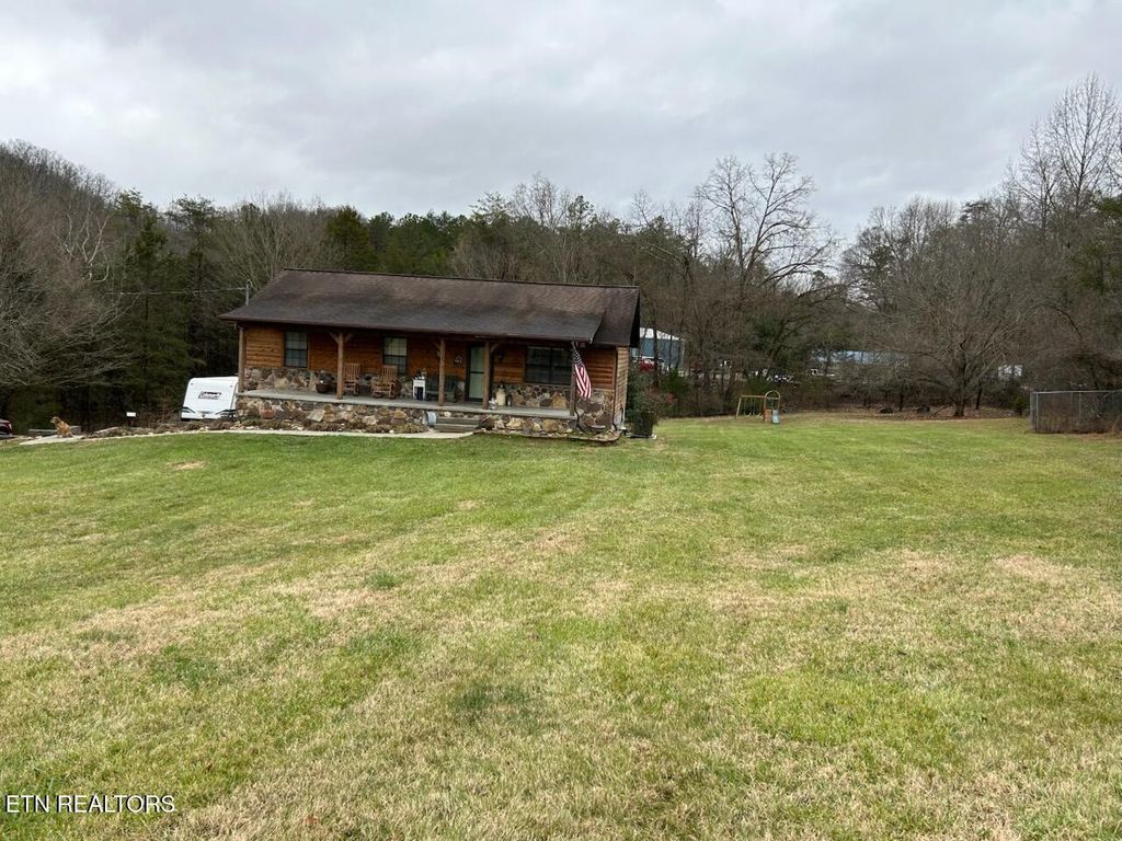 Photo of 224 Beeler Rd, Maynardville, TN 37807 (MLS # 1285828)