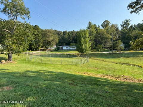 Tiny photo for 3854 Rugby Pike, Allardt, TN 38504 (MLS # 1355981)