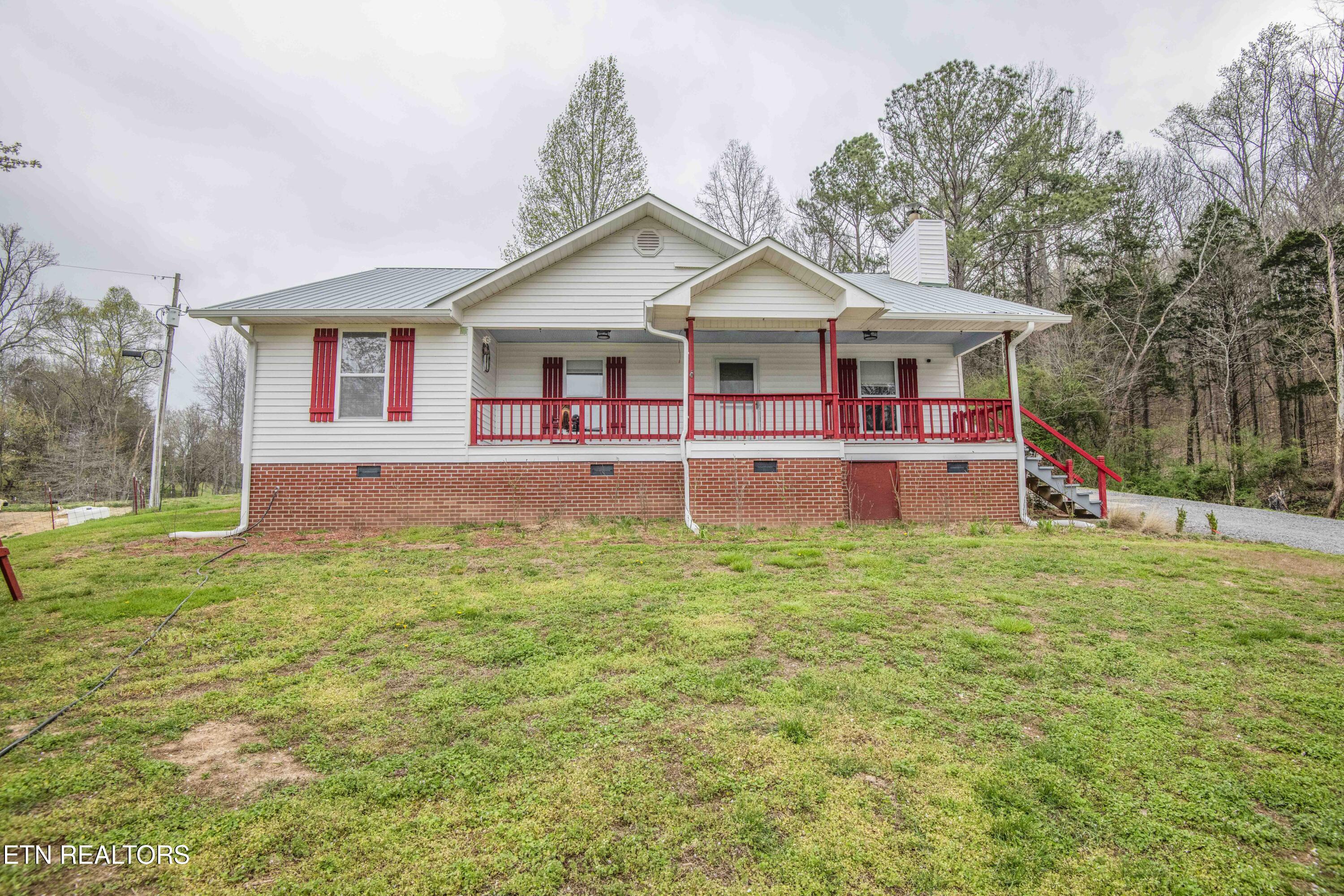 106 County Road 189