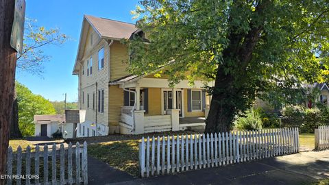 Tiny photo for 1412 Armstrong Ave, Knoxville, TN 37917 (MLS # 1319055)