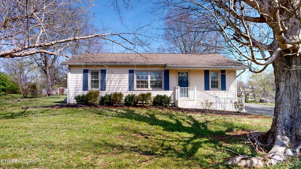 Photo of 723 Old Highway 68, Sweetwater, TN 37874 (MLS # 1335925)