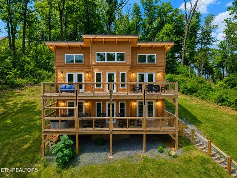 Photo of 2323 Headrick Lead, Sevierville, TN 37862 (MLS # 1342724)
