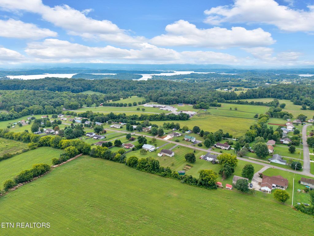 Photo of 661 Ross Drive, Dandridge, TN 37725 (MLS # 1311207)