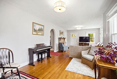 Tiny photo for 3118 Orlando St, Knoxville, TN 37917 (MLS # 1354829)