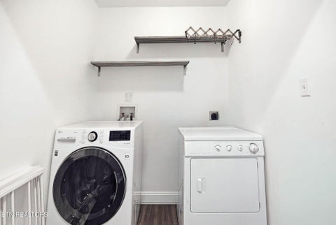 Tiny photo for 3118 Orlando St, Knoxville, TN 37917 (MLS # 1354829)