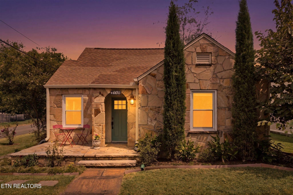 Photo of 3118 Orlando St, Knoxville, TN 37917 (MLS # 1354829)