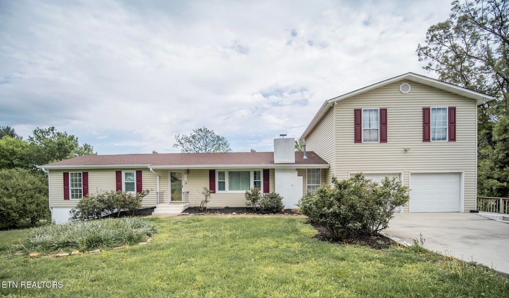 Photo of 624 Tate Trotter Rd, Powell, TN 37849 (MLS # 1336745)