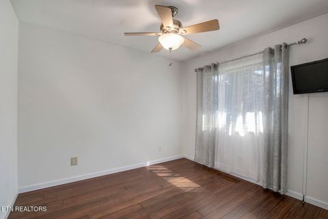 Tiny photo for 1313 Cherry Tree Lane, Knoxville, TN 37919 (MLS # 1334273)