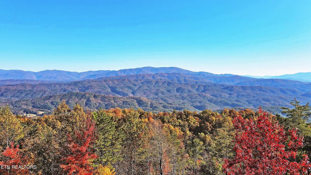 Photo of 4951 Look Rock Crest Drive, Maryville, TN 37803 (MLS # 1326429)