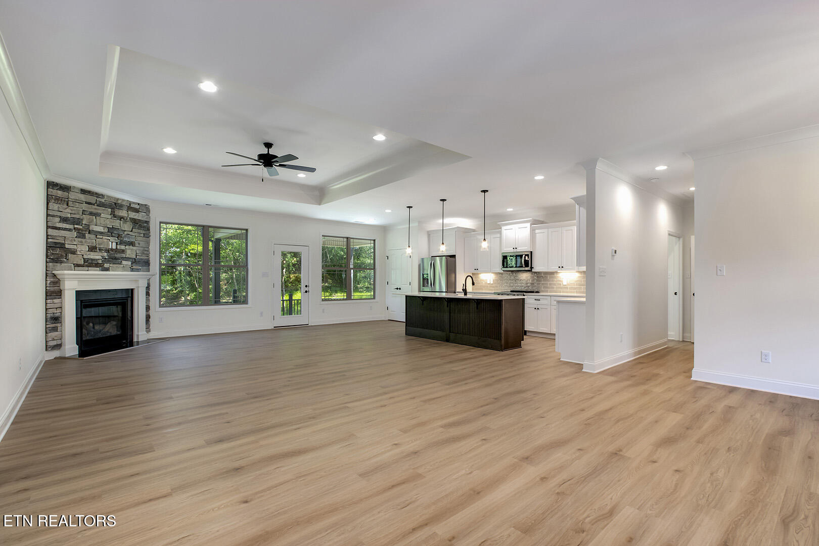 Loudon, Tennessee 37774, United States, 3 Bedrooms Bedrooms, ,3 BathroomsBathrooms,Residential,Active,115349