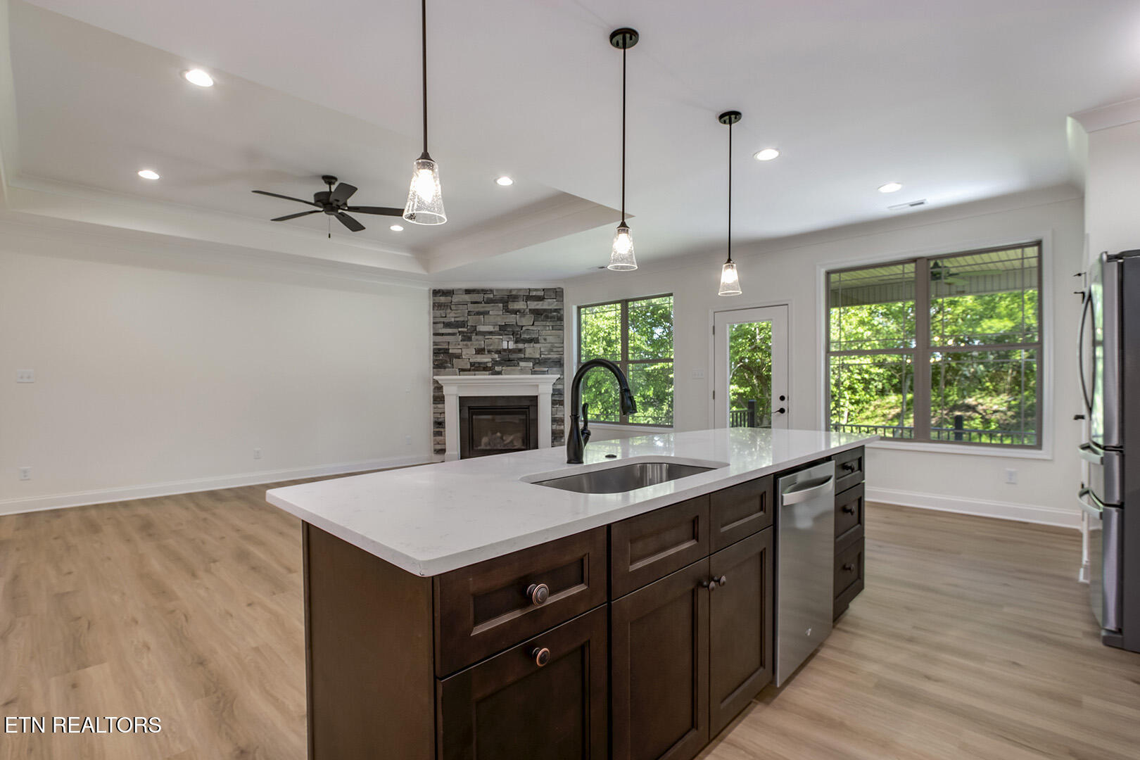 Loudon, Tennessee 37774, United States, 3 Bedrooms Bedrooms, ,3 BathroomsBathrooms,Residential,Active,115349