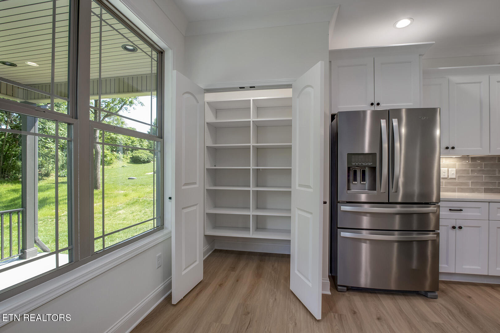 Loudon, Tennessee 37774, United States, 3 Bedrooms Bedrooms, ,3 BathroomsBathrooms,Residential,Active,115349