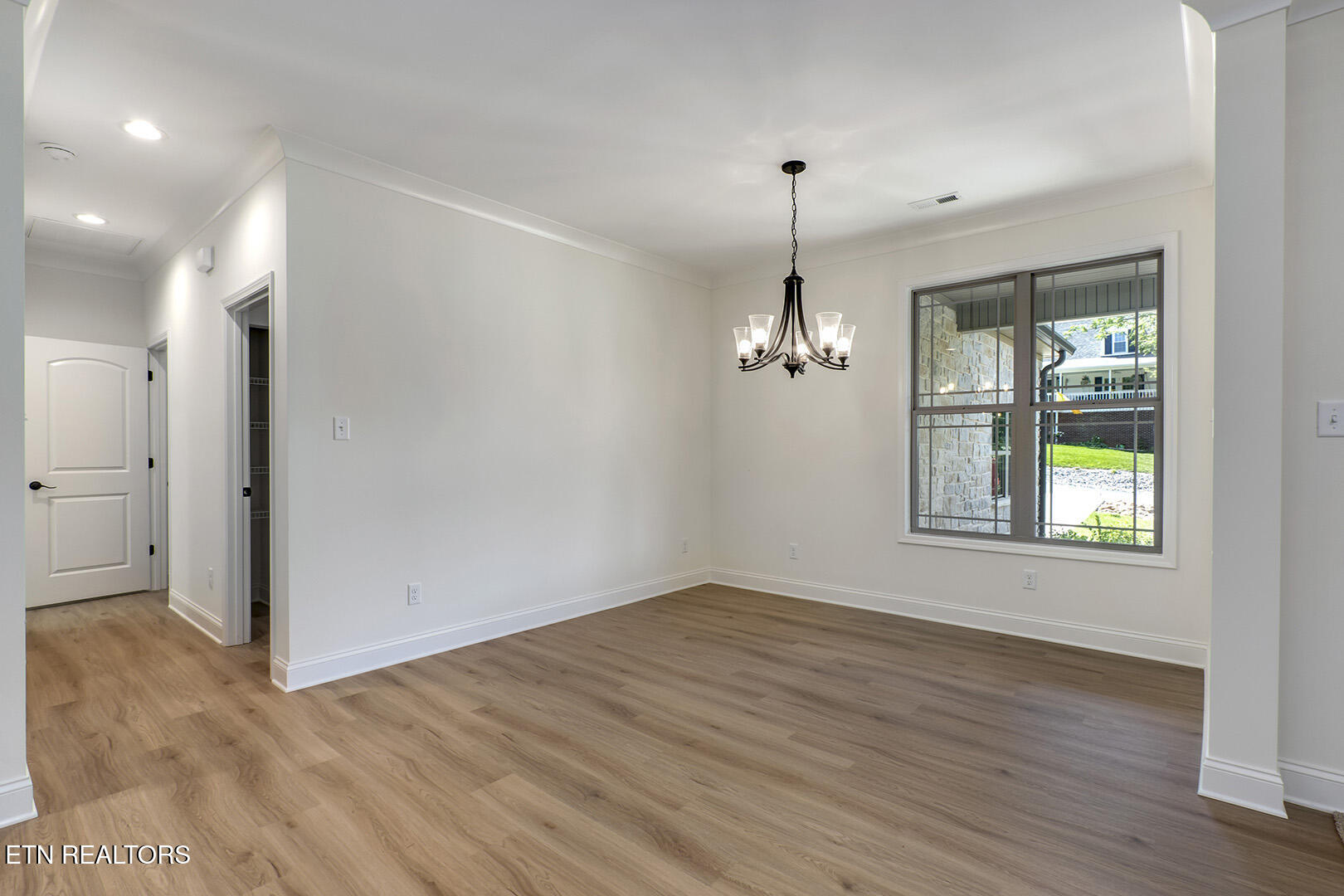 Loudon, Tennessee 37774, United States, 3 Bedrooms Bedrooms, ,3 BathroomsBathrooms,Residential,Active,115349