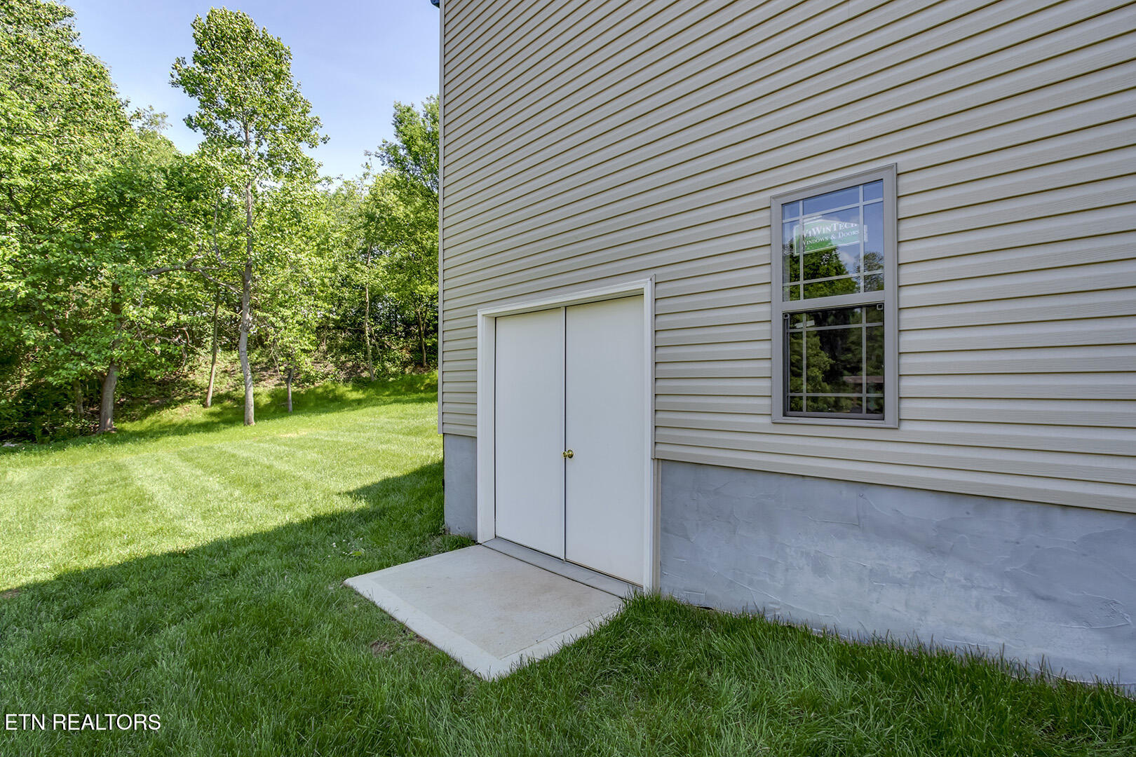 Loudon, Tennessee 37774, United States, 3 Bedrooms Bedrooms, ,3 BathroomsBathrooms,Residential,Active,115349