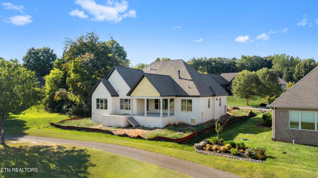 Photo of 275 Osprey Circle, Vonore, TN 37885 (MLS # 1316576)