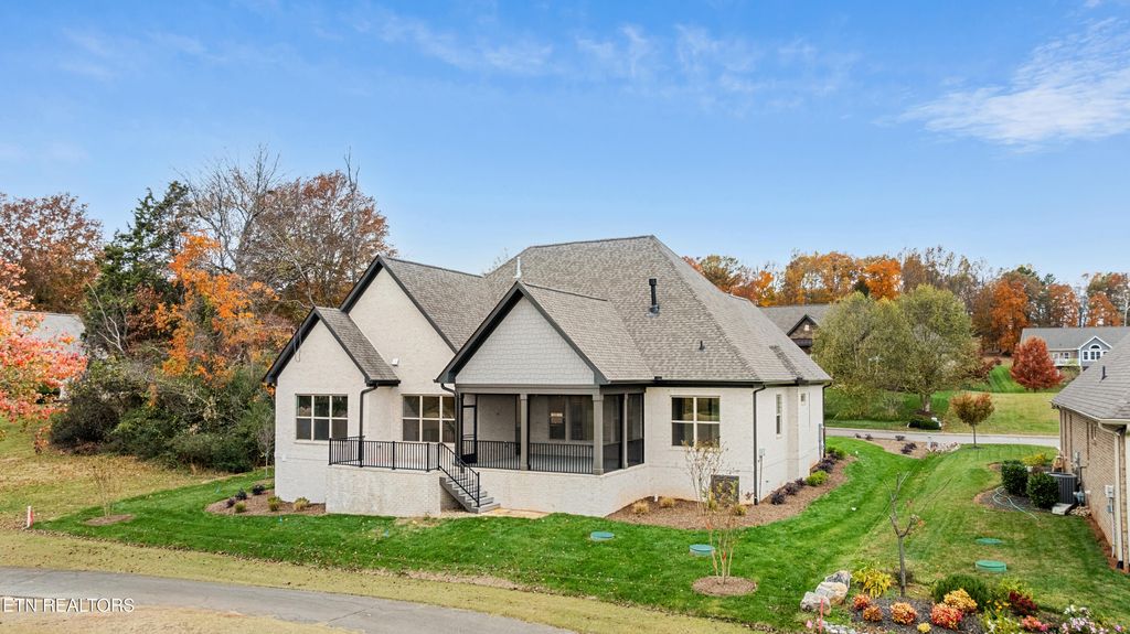 Photo of 275 Osprey Circle, Vonore, TN 37885 (MLS # 1316576)