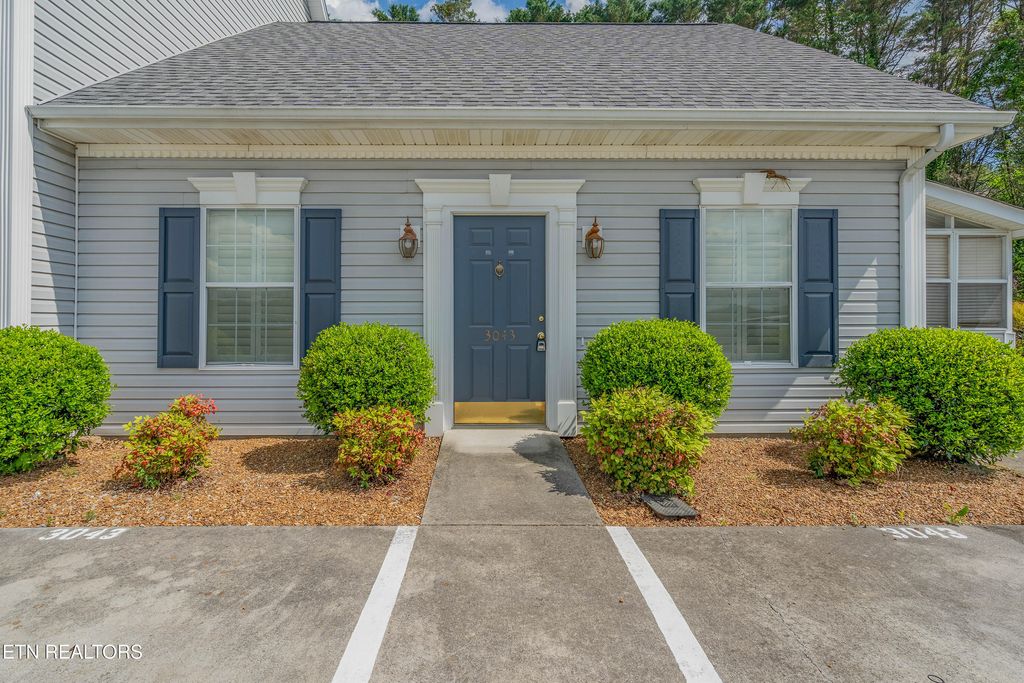 Photo of 3043 Lee Hwy, Athens, TN 37303 (MLS # 1337685)